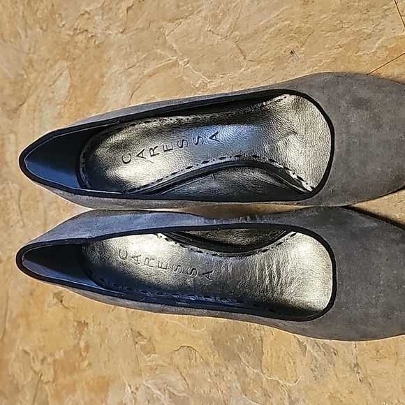 Gray heels - Picture 4 of 4